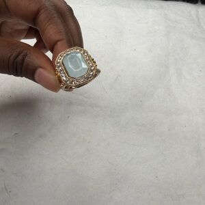 Elegant vintage  Gold and Silver Women's Ring